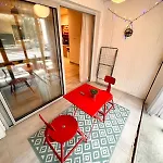 Loft Jacuzzi à 8 Min Des Grands Buffets Et Du Centre-ville *