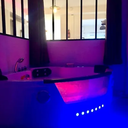 Loft Jacuzzi A 8 Min Des Grands Buffets Et Du Centre-ville Narbonne